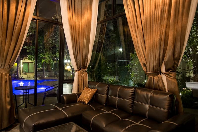 Studio Double Pool View