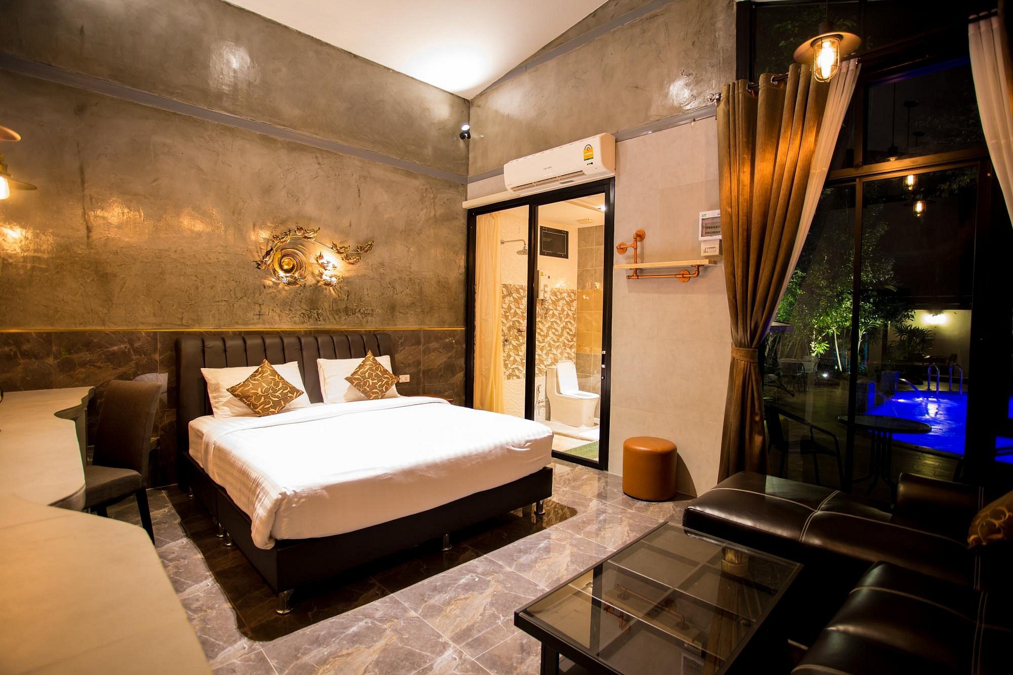 Minimum 2 nights stay