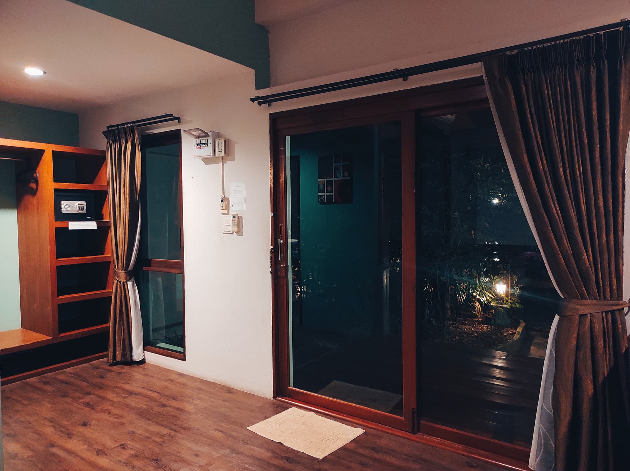 Standard Double Room Pool View